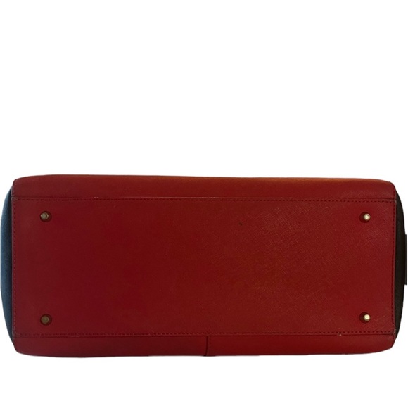DKNY Bryant Park Red and Black Large Saffiano Bag - Picture 3 of 9